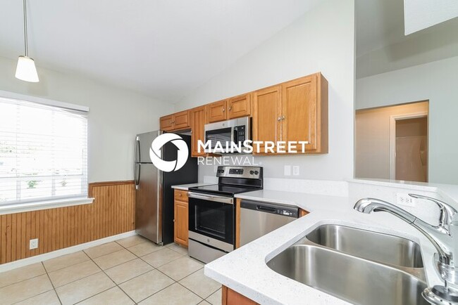 Building Photo - 738 Squirrel Ct