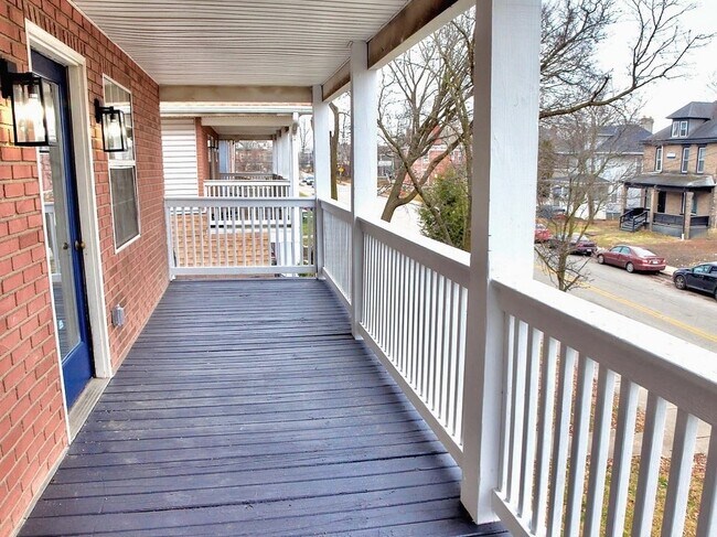 Foto del edificio - 316 E 17th Ave