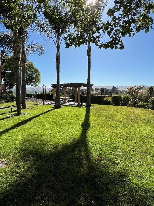 Foto del edificio - 785 Watson Canyon Ct