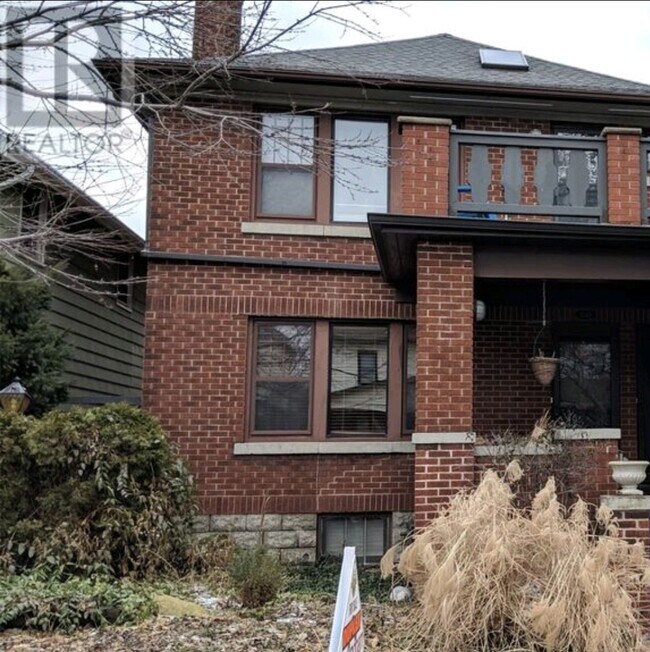 Photo du bâtiment - 1341 Moy Av