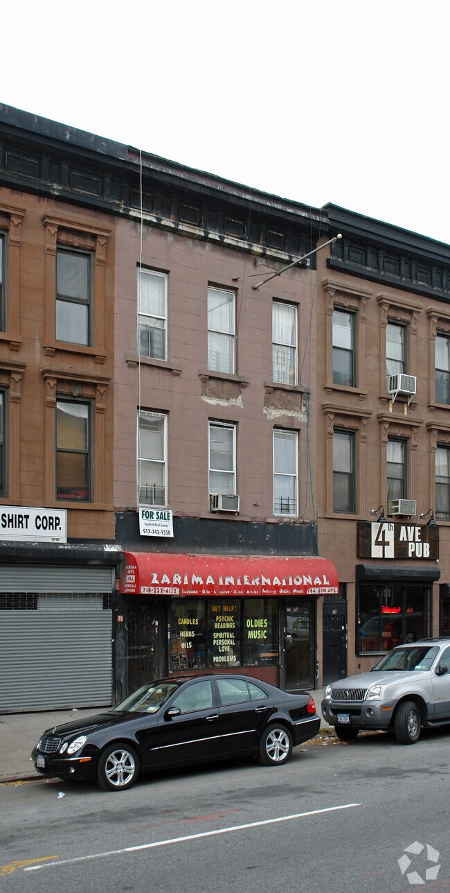 Building Photo - 78 4th Ave
