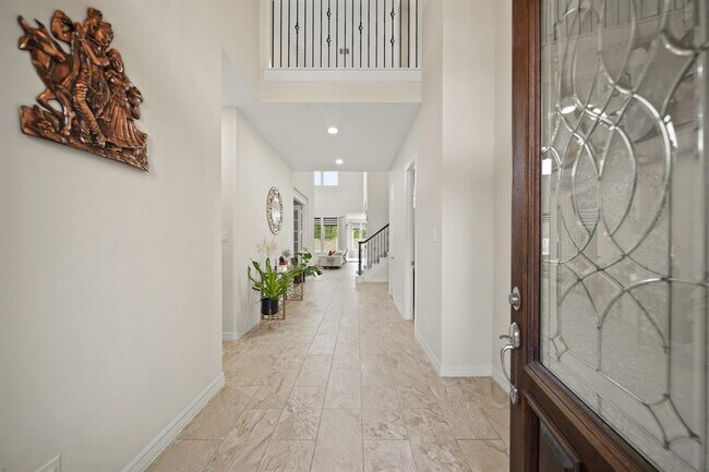 Foto del edificio - 28211 Hidden Brook Ln