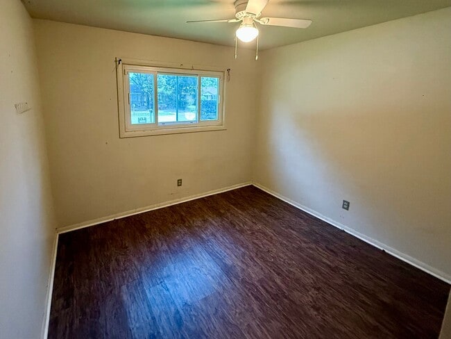 Foto del edificio - 3401 Fairview-HUD ACCEPTED