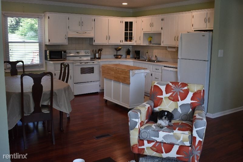Foto principal - 3 br, 2 bath House - 301 S Jefferson St
