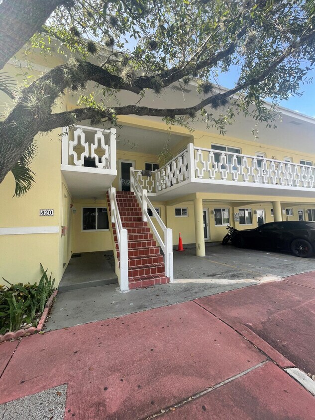 Primary Photo - 820 3rd St