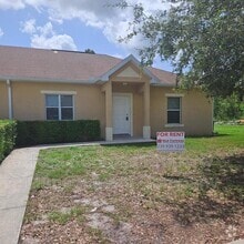 Building Photo - 19251 Tangerine Rd