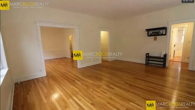 Foto del edificio - 184 Saint Paul St