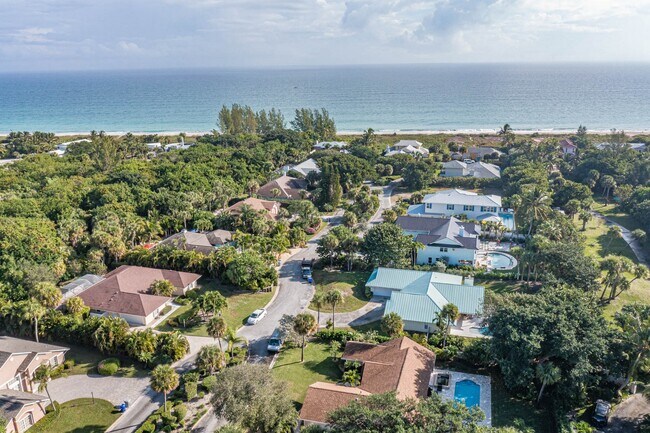 Building Photo - 2225 Silver Sands Ct