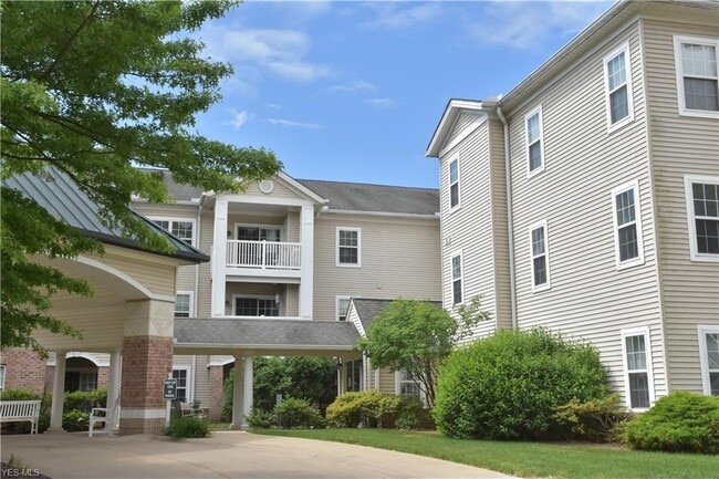 Building Photo - 100 Community Dr