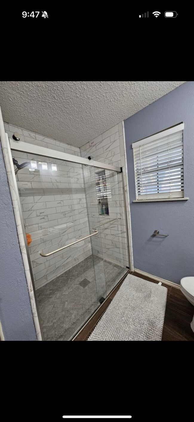 Foto del edificio - 802 E Robin Ave