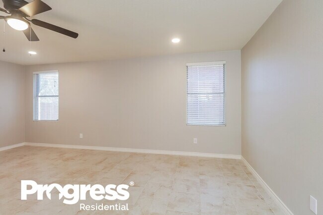 Building Photo - 1210 Beatty Dr