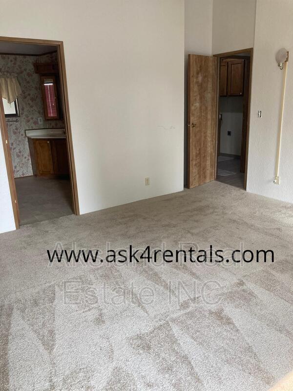 Building Photo - 2142 Tiffany Walk