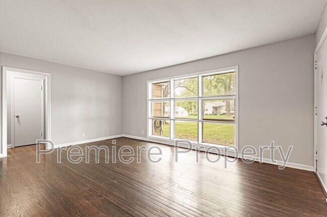 Foto del edificio - 10512 E 60th Terrace