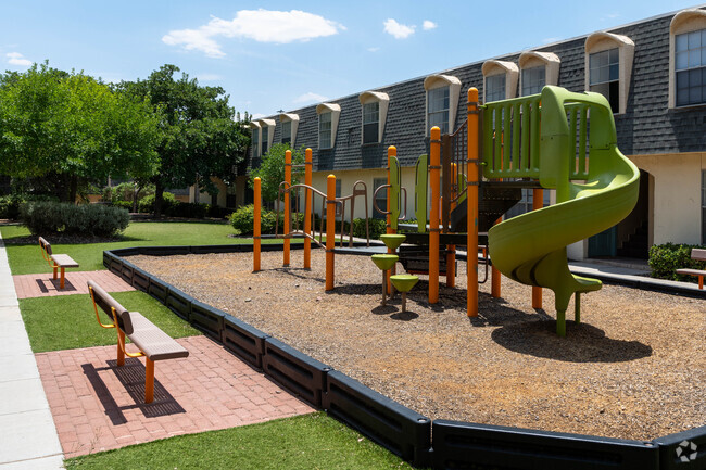 Playground - Arbor Apartments