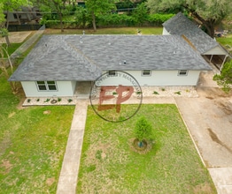Building Photo - 4600 Cedar Mountain Dr