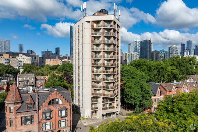 Building Photo - Bradley Courts