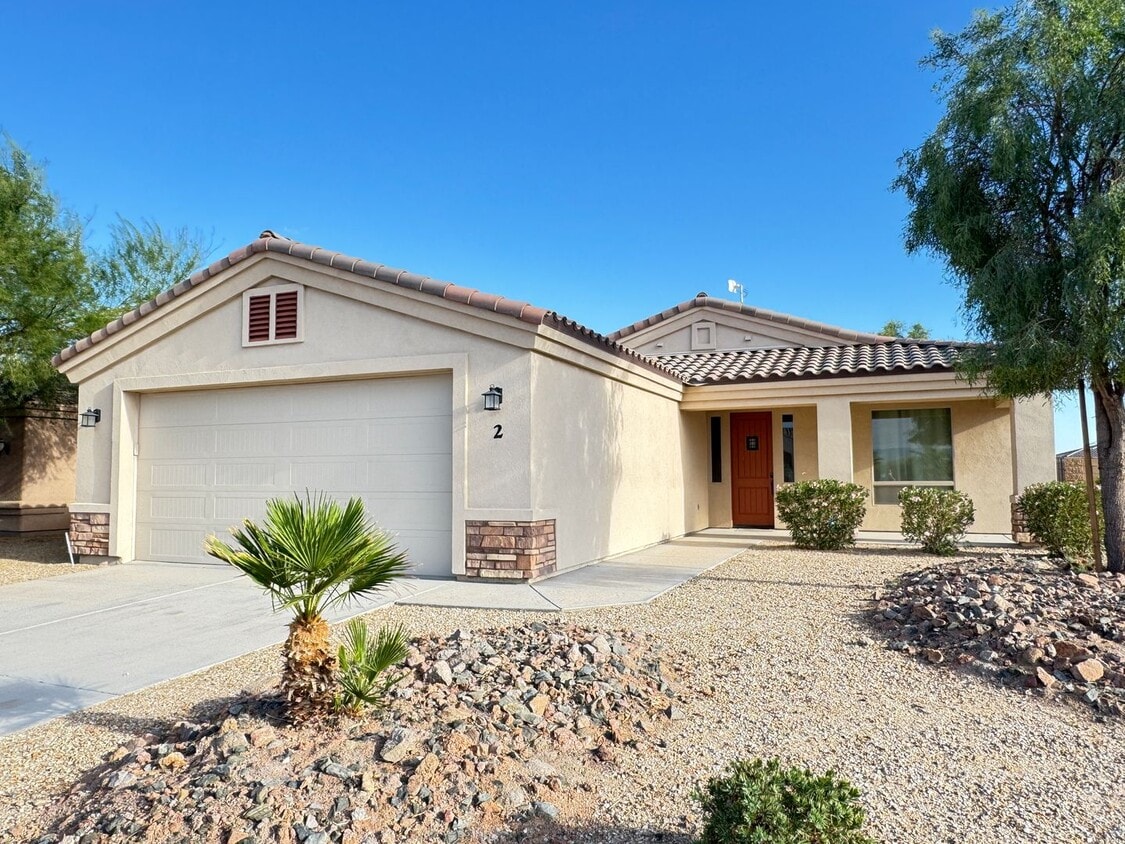 Primary Photo - Beautiful Mohave Valley home in El Rio