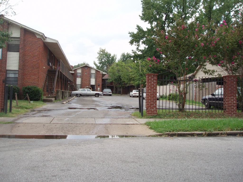 Orange Blossom Apartments