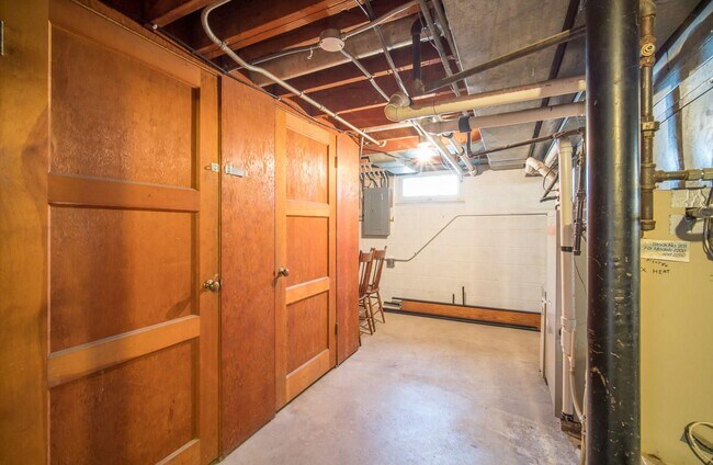 Foto del edificio - 7936 W Becher St