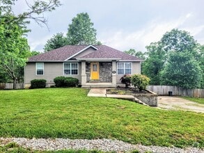 Building Photo - 15857 Terris Ln
