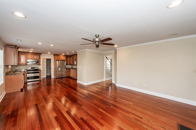 Building Photo - 107 Spalding Cir