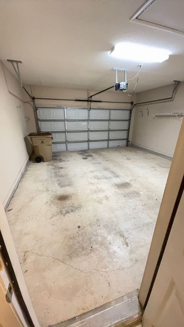 Building Photo - Beautiful 3 bedroom 2 bath home in Cordova...