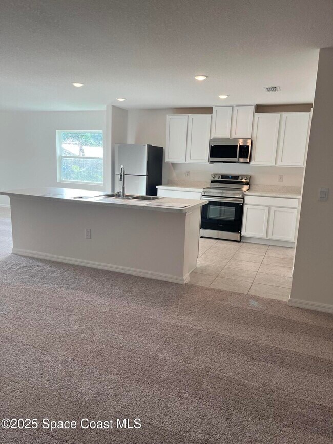 Foto del edificio - 671 Weaver Rd SW