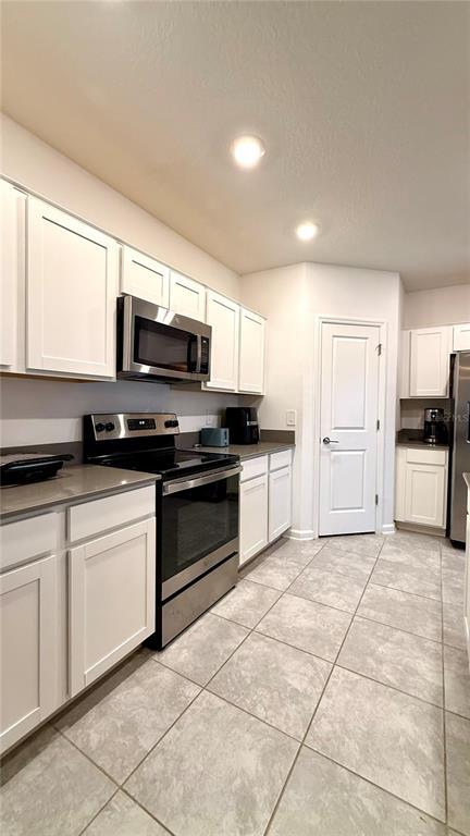 Building Photo - 720 Daring Dr