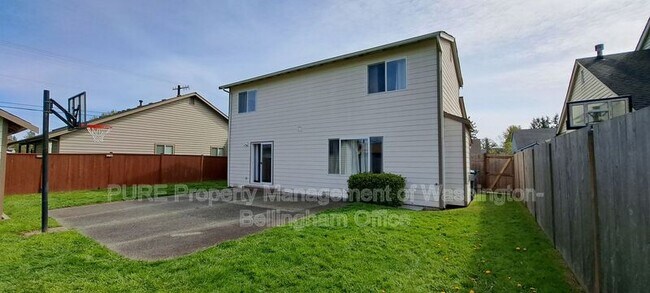 Foto del edificio - 7215 261st St NW