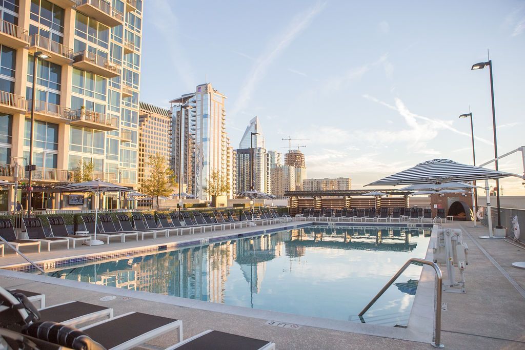 The Vue Charlotte on 5th Apartments Charlotte, NC