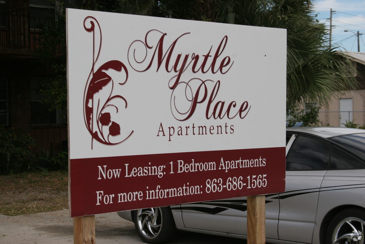 Primary Photo - 405 W Myrtle St