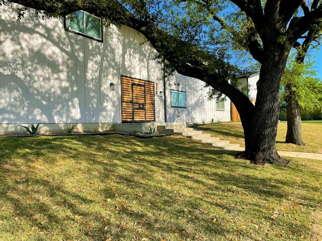 Foto del edificio - Hoskins 90 at Bishop Ridge