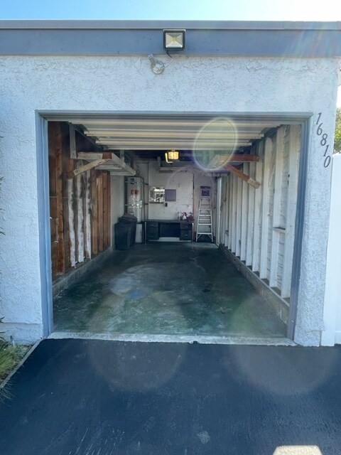 Foto del edificio - 16810 Redwing Ln