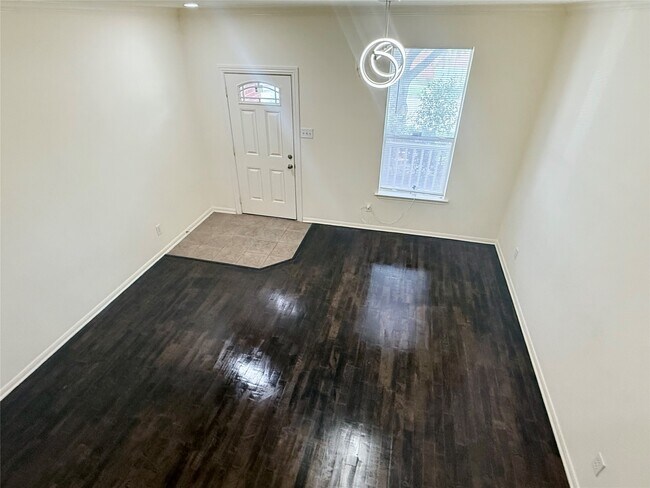 Foto del edificio - 6530 Signal Point Ln