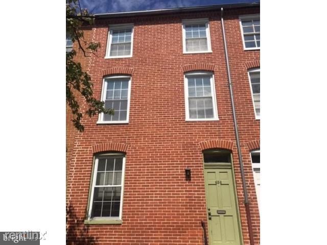 Foto principal - 2 br, 1.5 bath Duplex - 656 Portland Stree...