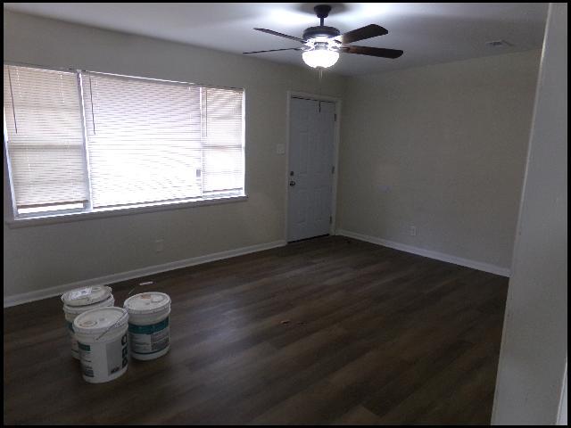 Foto del edificio - 23 Clement Dr