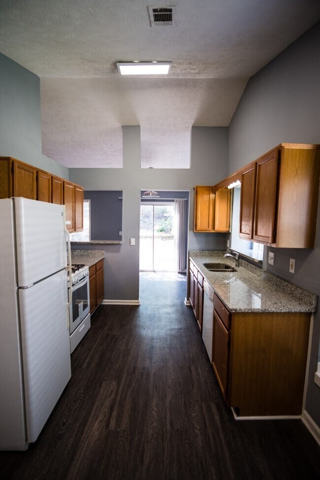 Foto del edificio - Charming 3BR/2BA Ranch in Johns Creek!