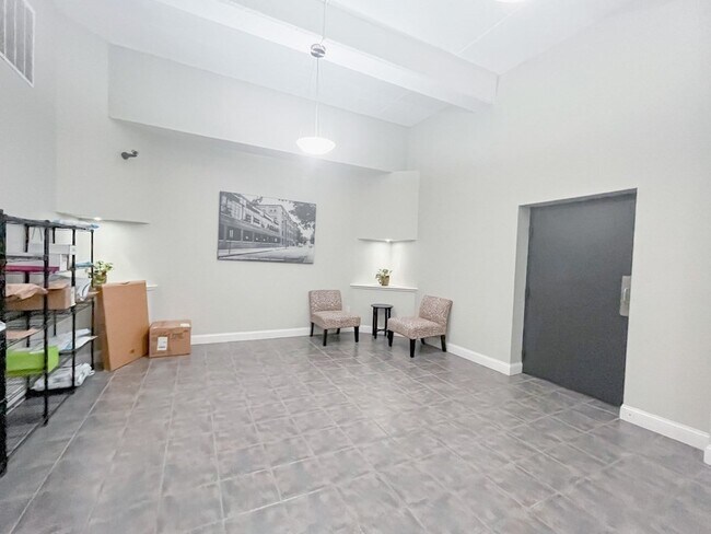 Building Photo - 150 Rumford Ave