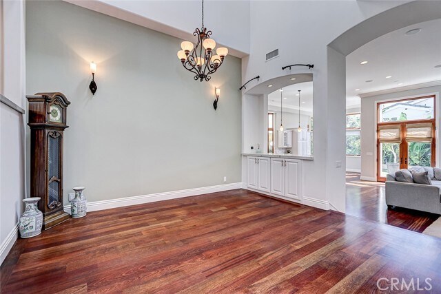 Foto del edificio - 3404 N Poinsettia Ave