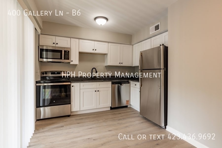 Foto principal - 400 Gallery Ln