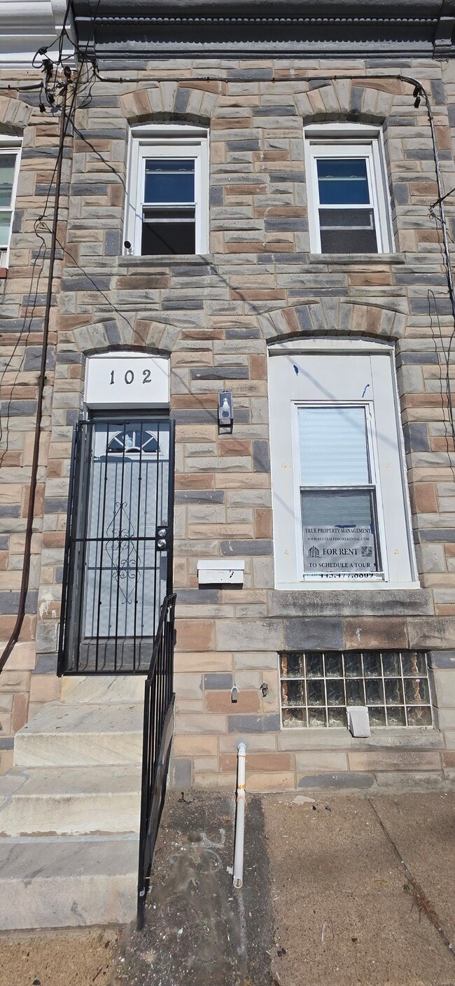 Building Photo - 102 S Janney St