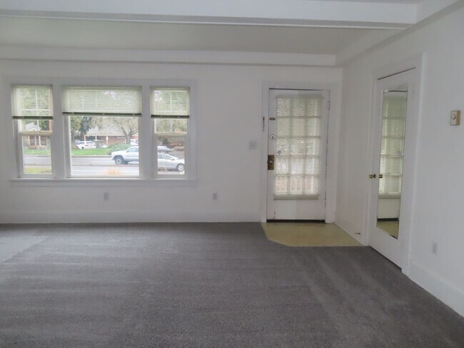 Building Photo - 1383Coburg - FH