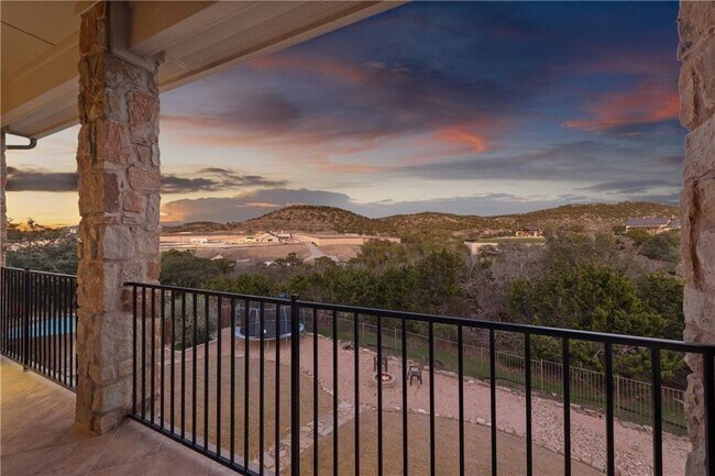 Building Photo - 5605 Lipan Apache Bend