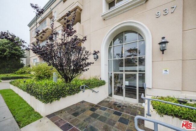 Foto del edificio - 937 12th St