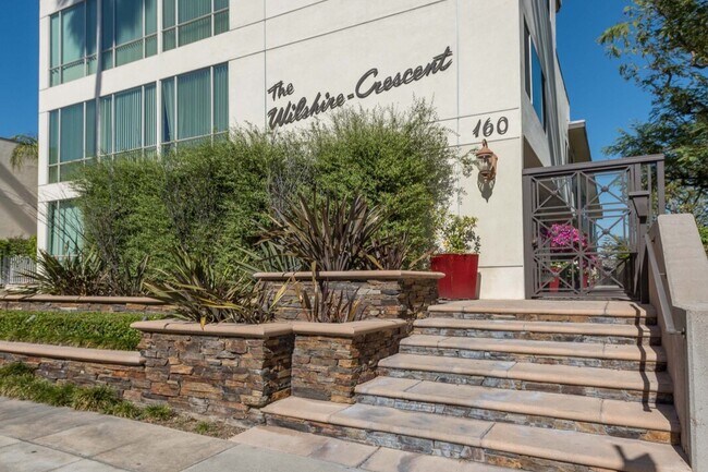 Media luna de Wilshire - The Wilshire Crescent
