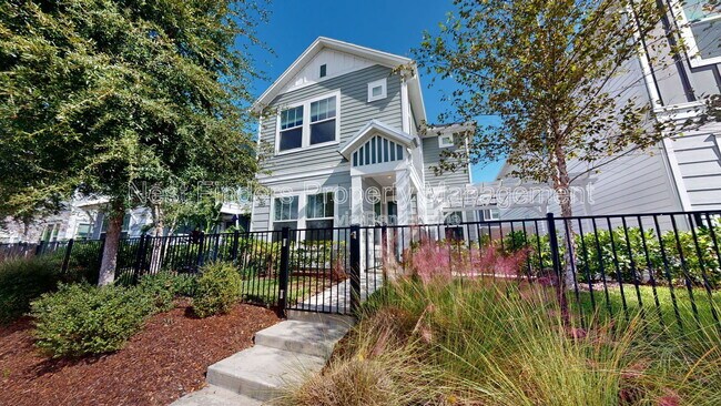 Foto del edificio - 7412 Beach Walk Place