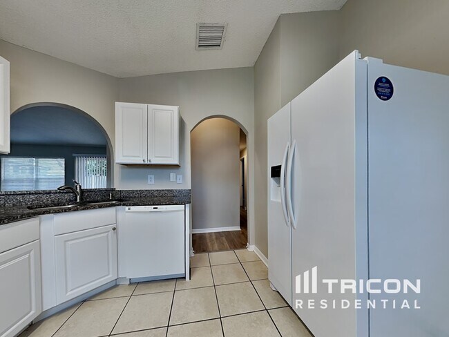 Foto del edificio - 12906 Brant Tree Dr