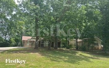 Building Photo - 1726 Hidden Acres Dr SW