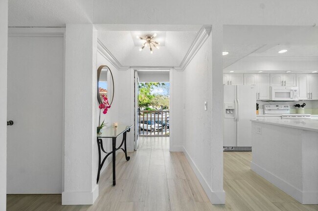Foto del edificio - 655 Brackenwood Cove