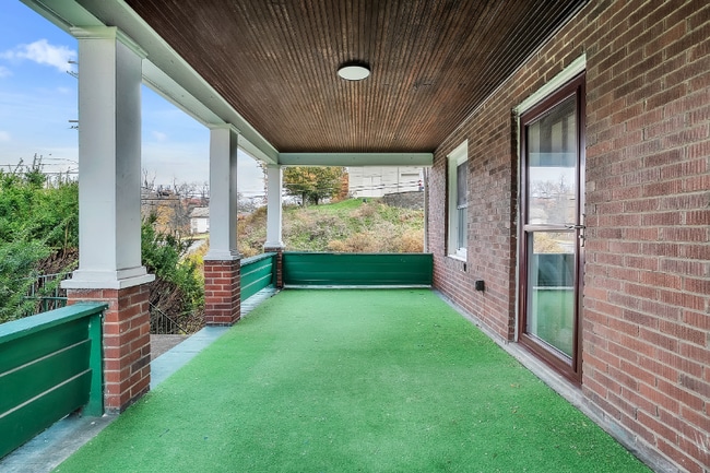 Photo - 4214 Northern Pike House